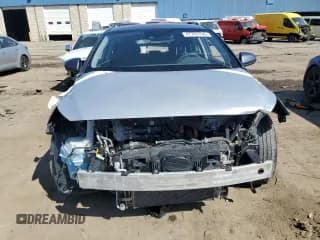 ✅ 2019 Hyundai Ioniq SEL • VIN: KMHC75LC8KU111060 • Lot: 47705195. Wystawiony na Copart z przebiegiem 132 863 mil. Bezpłatny archiwum sprzedaży aukcyjnych z USA i szczegółowy raport historii pojazdu na DreamBid. Zdjęcie 5.