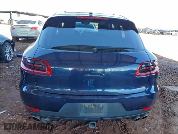 ✅ 2015 Porsche Macan S • VIN: WP1AB2A5XFLB53690 • Lot: 94558405. Listed on Copart with 117,202 mi. Free auction sales archive from the USA and detailed vehicle history report at DreamBid. Image 6.