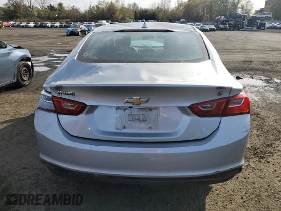 ✅ 2017 Chevrolet Malibu LT • VIN: 1G1ZE5ST8HF243361 • Lot: 90263055. Listed on Copart with 47,128 mi. Free auction sales archive from the USA and detailed vehicle history report at DreamBid. Image 6.