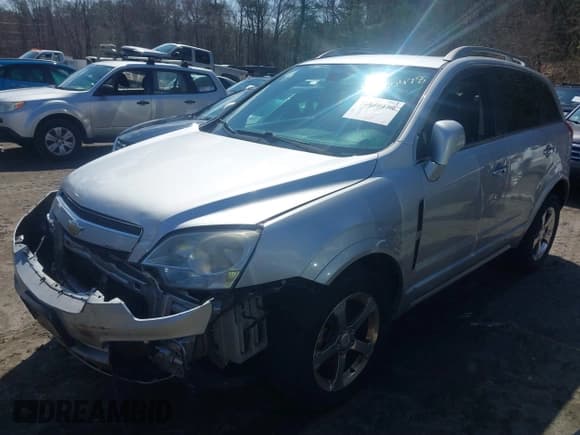 ✅ 2014 Chevrolet Captiva Sport LT • VIN: 3GNAL3EK3ES543180 • Lot: 41860478. Wystawiony na IAAI z przebiegiem 167 336 mil. Bezpłatny archiwum sprzedaży aukcyjnych z USA i szczegółowy raport historii pojazdu na DreamBid. Zdjęcie 2.