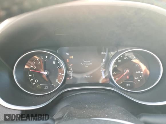 ✅ 2018 Jeep Compass Limited • VIN: 3C4NJDCB7JT135651 • Lot: 89847275. Listed on Copart with 278,153 mi. Free auction sales archive from the USA and detailed vehicle history report at DreamBid. Image 9.