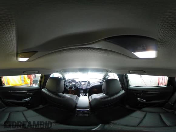 ✅ 2018 Chevrolet Impala LT • VIN: 2G1105S30J9102388 • Lot: 43578417. Wystawiony na IAAI z przebiegiem 66 165 mil. Bezpłatny archiwum sprzedaży aukcyjnych z USA i szczegółowy raport historii pojazdu na DreamBid. Zdjęcie 18.