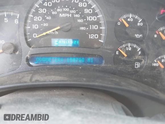 ✅ 2005 Chevrolet Suburban LT • VIN: 3GNFK16Z85G163425 • Лот: 42507686. Опубликован ранее на IAAI с пробегом 155 788 миль. Бесплатный доступ к архиву аукционных продаж из США и подробный отчёт об истории автомобиля на DreamBid. Изображение 7.