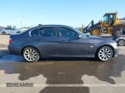 ✅ 2006 BMW 3 Series 330i • VIN: WBAVB33566KR76948 • Lot: 41949725. Wystawiony na IAAI z przebiegiem 179 505 mil. Bezpłatny archiwum sprzedaży aukcyjnych z USA i szczegółowy raport historii pojazdu na DreamBid. Zdjęcie 13.