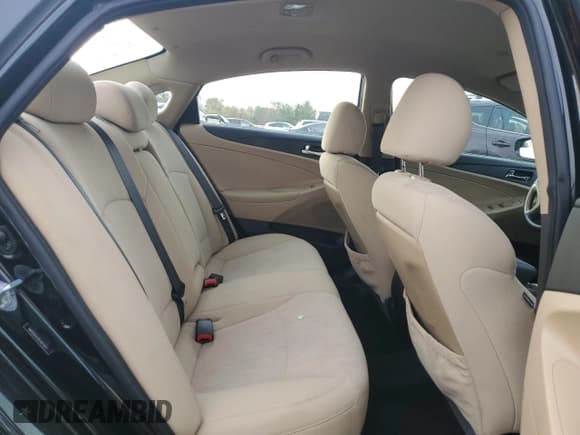 ✅ 2014 Hyundai Sonata GLS • VIN: 5NPEB4AC8EH815427 • Lot: 92038585. Listed on Copart with 96,499 mi. Free auction sales archive from the USA and detailed vehicle history report at DreamBid. Image 10.