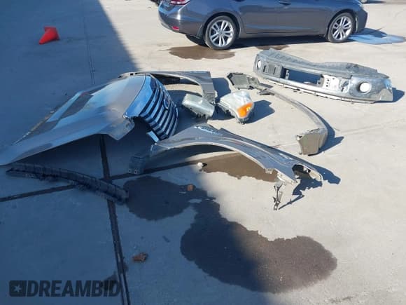 ✅ 2011 Ford F-150 XLT • VIN: 1FTFW1CTXBFB23051 • Lot: 43651890. Listed on IAAI with 420,052 mi. Free auction sales archive from the USA and detailed vehicle history report at DreamBid. Image 19.