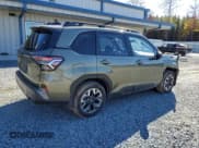 ✅ 2025 Subaru Forester Premium • VIN: JF2SLDDC3SH513521 • Лот: 90975315. Опубликован ранее на Copart с пробегом 9 976 миль. Бесплатный доступ к архиву аукционных продаж из США и подробный отчёт об истории автомобиля на DreamBid. Изображение 3.