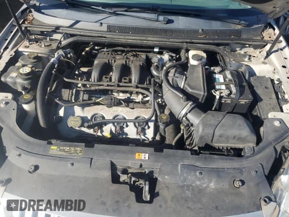 ✅ 2008 Mercury Sable • VIN: 1MEHM40W58G601862 • Lot: 85537145. Wystawiony na Copart z przebiegiem 50 136 mil. Bezpłatny archiwum sprzedaży aukcyjnych z USA i szczegółowy raport historii pojazdu na DreamBid. Zdjęcie 11.