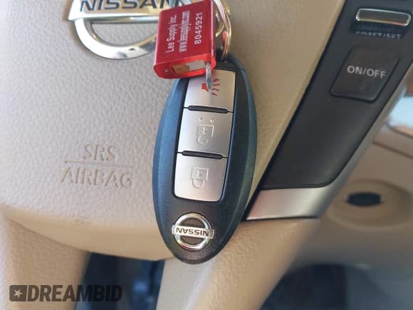 ✅ 2013 Nissan Murano SL • VIN: JN8AZ1MU3DW212637 • Lot: 43900775. Listed on IAAI with 85,743 mi. Free auction sales archive from the USA and detailed vehicle history report at DreamBid. Image 11.