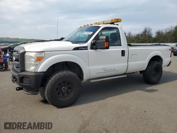 ✅ 2011 Ford F-250 XL • VIN: 1FTBF2B65BEC79732 • Lot: 63566995. Listed on Copart with 145,354 mi. Free auction sales archive from the USA and detailed vehicle history report at DreamBid. Image 1.