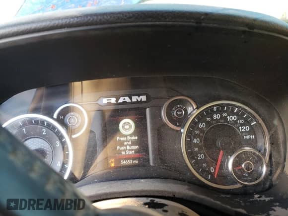 2021 Ram 1500 Big Horn z VIN 1C6SRFFMXMN649977, wystawiony jako Copart lot #83981034 z przebiegiem 54 653 mil mil oraz Szkoda całkowita • Salvage title. Historia ofert i sprzedaży dostępna na DreamBid. Obrazek 9.