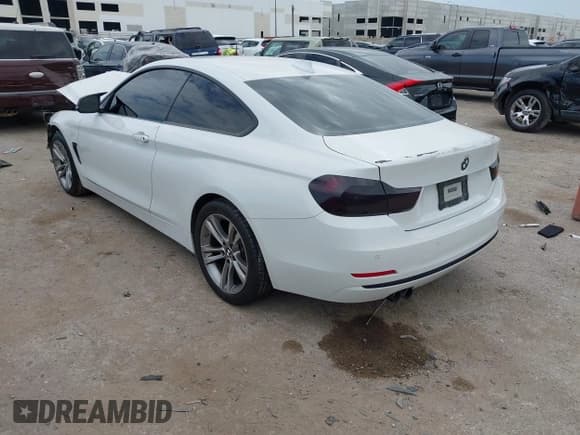 ✅ 2017 BMW 4 Series 430i • VIN: WBA4R7C36HK896419 • Лот: 42895439. Опубликован ранее на IAAI с пробегом 139 120 миль. Бесплатный доступ к архиву аукционных продаж из США и подробный отчёт об истории автомобиля на DreamBid. Изображение 3.