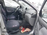 ✅ 2000 Toyota ECHO • VIN: JTDBT123XY0053507 • Lot: 43898312. Listed on IAAI with 97,259 mi. Free auction sales archive from the USA and detailed vehicle history report at DreamBid. Image 5.