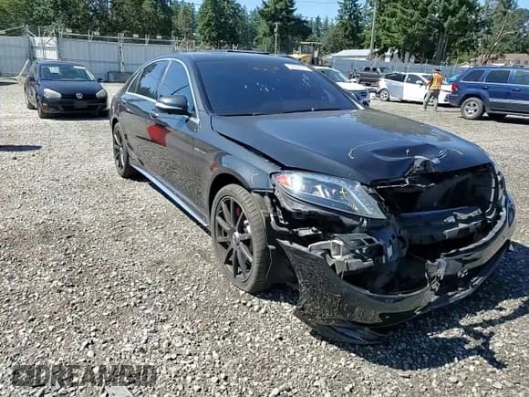 ✅ 2014 Mercedes-Benz S 63 AMG • VIN: WDDUG7JB9EA041627 • Лот: 70003705. Опубликован ранее на Copart с пробегом 128 351 миль. Бесплатный доступ к архиву аукционных продаж из США и подробный отчёт об истории автомобиля на DreamBid. Изображение 14.