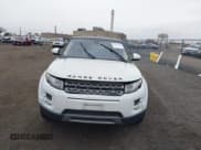 ✅ 2015 Land Rover Range Rover Evoque Pure Premium • VIN: SALVR2BG3FH037368 • Lot: 43796010. Wystawiony na IAAI z przebiegiem 119 994 mil. Bezpłatny archiwum sprzedaży aukcyjnych z USA i szczegółowy raport historii pojazdu na DreamBid. Zdjęcie 6.
