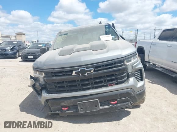 ✅ 2024 Chevrolet Silverado 1500 LT Trail Boss • VIN: 3GCUDFED3RG333550 • Lot: 43269407. Wystawiony na IAAI z przebiegiem Nie podano. Bezpłatny archiwum sprzedaży aukcyjnych z USA i szczegółowy raport historii pojazdu na DreamBid. Zdjęcie 11.