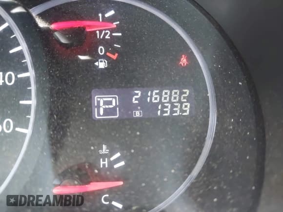 ✅ 2016 Nissan Quest SV • VIN: JN8AE2KP0G9152060 • Lot: 42873397. Wystawiony na IAAI z przebiegiem 216 882 mil. Bezpłatny archiwum sprzedaży aukcyjnych z USA i szczegółowy raport historii pojazdu na DreamBid. Zdjęcie 15.