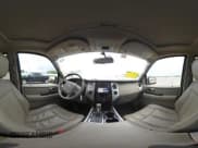 ✅ 2014 Ford Expedition Limited • VIN: 1FMJU2A52EEF05221 • Lot: 42162773. Wystawiony na IAAI z przebiegiem 195 036 mil. Bezpłatny archiwum sprzedaży aukcyjnych z USA i szczegółowy raport historii pojazdu na DreamBid. Zdjęcie 20.