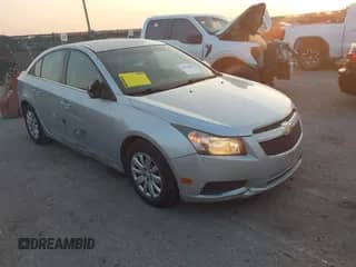 2011 Chevrolet Cruze 1LT z VIN 1G1PF5S97B7268214, wystawiony jako IAAI lot #42924590 z przebiegiem 179 773 mil mil oraz . Historia ofert i sprzedaży dostępna na DreamBid. Obrazek 1.