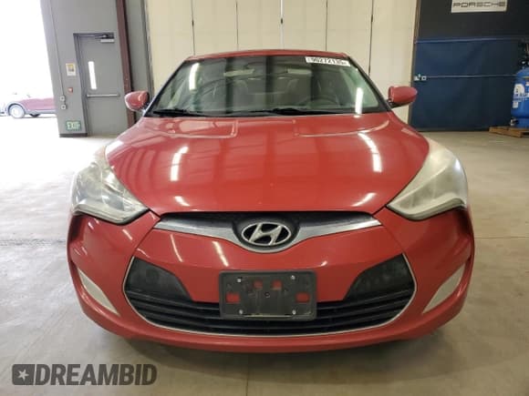 ✅ 2012 Hyundai Veloster w/Gray Int • VIN: KMHTC6AD0CU044582 • Lot: 90272135. Wystawiony na Copart z przebiegiem 207 520 mil. Bezpłatny archiwum sprzedaży aukcyjnych z USA i szczegółowy raport historii pojazdu na DreamBid. Zdjęcie 5.