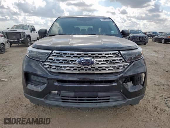 ✅ 2021 Ford Explorer • VIN: 1FMSK7BH1MGA23648 • Lot: 93112995. Wystawiony na Copart z przebiegiem 126 617 mil. Bezpłatny archiwum sprzedaży aukcyjnych z USA i szczegółowy raport historii pojazdu na DreamBid. Zdjęcie 5.