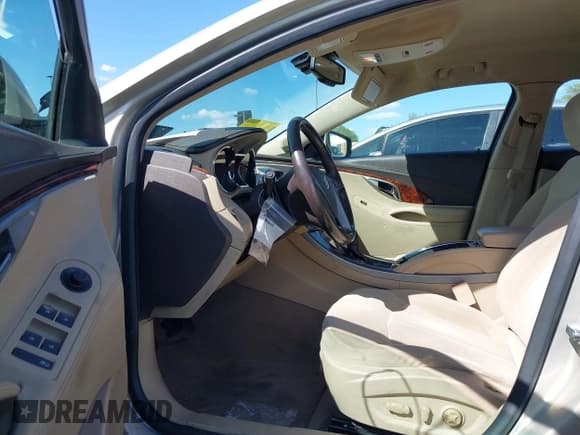 ✅ 2012 Buick LaCrosse Convenience • VIN: 1G4GB5ER0CF313091 • Lot: 41700611. Wystawiony na IAAI z przebiegiem 91 579 mil. Bezpłatny archiwum sprzedaży aukcyjnych z USA i szczegółowy raport historii pojazdu na DreamBid. Zdjęcie 5.