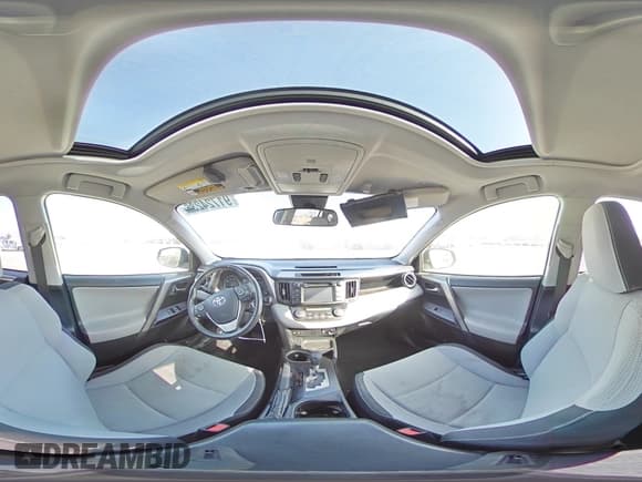 ✅ 2018 Toyota RAV4 XLE • VIN: JTMWFREV8JJ173231 • Лот: 91724235. Опубликован ранее на Copart с пробегом 116 382 миль. Бесплатный доступ к архиву аукционных продаж из США и подробный отчёт об истории автомобиля на DreamBid. Изображение 15.