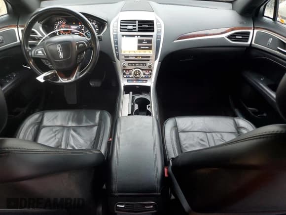 ✅ 2017 Lincoln MKZ Reserve • VIN: 3LN6L5F91HR637541 • Lot: 92937905. Wystawiony na Copart z przebiegiem 66 445 mil. Bezpłatny archiwum sprzedaży aukcyjnych z USA i szczegółowy raport historii pojazdu na DreamBid. Zdjęcie 8.