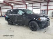 ✅ 2022 Ford Expedition XLT • VIN: 1FMJU1JT7NEA62332 • Lot: 61977355. Wystawiony na Copart z przebiegiem 60 701 mil. Bezpłatny archiwum sprzedaży aukcyjnych z USA i szczegółowy raport historii pojazdu na DreamBid. Zdjęcie 4.