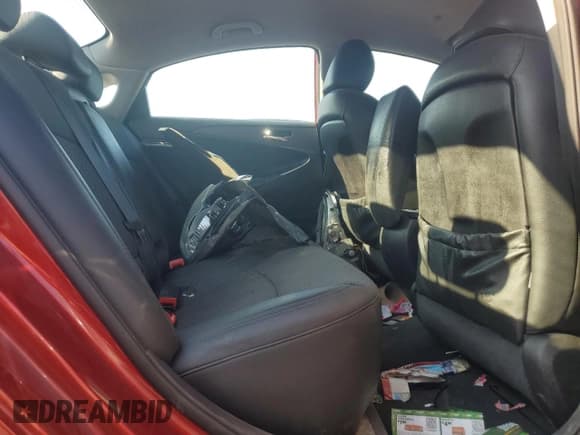 ✅ 2011 Hyundai Sonata SE • VIN: 5NPEC4AC3BH163695 • Lot: 71006194. Listed on Copart with 159,488 mi. Free auction sales archive from the USA and detailed vehicle history report at DreamBid. Image 10.