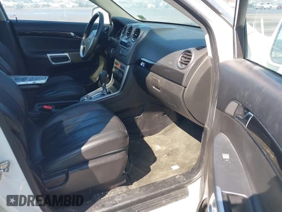 ✅ 2013 Chevrolet Captiva Sport LTZ • VIN: 3GNAL4EK5DS642748 • Lot: 41891097. Wystawiony na IAAI z przebiegiem 162 934 mil. Bezpłatny archiwum sprzedaży aukcyjnych z USA i szczegółowy raport historii pojazdu na DreamBid. Zdjęcie 5.