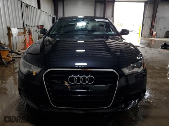 ✅ 2014 Audi A6 Premium Plus • VIN: WAUGFAFC3EN017774 • Lot: 86237365. Wystawiony na Copart z przebiegiem 87 109 mil. Bezpłatny archiwum sprzedaży aukcyjnych z USA i szczegółowy raport historii pojazdu na DreamBid. Zdjęcie 5.