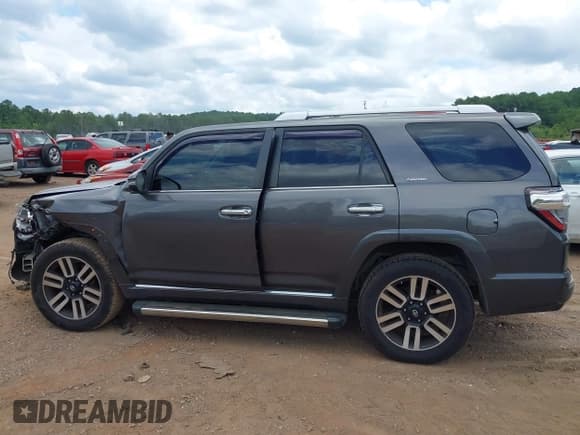 ✅ 2016 Toyota 4Runner SR5 • VIN: JTEZU5JR6G5134574 • Lot: 42804098. Wystawiony na IAAI z przebiegiem 124 790 mil. Bezpłatny archiwum sprzedaży aukcyjnych z USA i szczegółowy raport historii pojazdu na DreamBid. Zdjęcie 14.