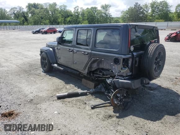 ✅ 2022 Jeep Wrangler Unlimited Sport S • VIN: 1C4HJXDG9NW149351 • Лот: 54513615. Опубликован ранее на Copart с пробегом 9 873 миль. Бесплатный доступ к архиву аукционных продаж из США и подробный отчёт об истории автомобиля на DreamBid. Изображение 2.