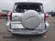 ✅ 2012 Toyota RAV4 Limited • VIN: 2T3DK4DV9CW093464 • Лот: 92329535. Опубликован ранее на Copart с пробегом 146 085 миль. Бесплатный доступ к архиву аукционных продаж из США и подробный отчёт об истории автомобиля на DreamBid. Изображение 6.