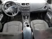 ✅ 2012 Dodge Avenger SE • VIN: 1C3CDZAB8CN235571 • Лот: 67160124. Опубликован ранее на Copart с пробегом 299 584 миль. Бесплатный доступ к архиву аукционных продаж из США и подробный отчёт об истории автомобиля на DreamBid. Изображение 8.