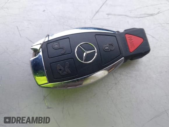 ✅ 2011 Mercedes-Benz M 350 • VIN: 4JGBB2FB6BA685718 • Lot: 43825296. Wystawiony na IAAI z przebiegiem 190 027 mil. Bezpłatny archiwum sprzedaży aukcyjnych z USA i szczegółowy raport historii pojazdu na DreamBid. Zdjęcie 11.