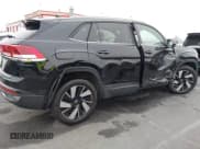 ✅ 2024 Volkswagen Atlas SE • VIN: 1V2WE2CA2RC226112 • Lot: 43300957. Wystawiony na IAAI z przebiegiem 29 026 mil. Bezpłatny archiwum sprzedaży aukcyjnych z USA i szczegółowy raport historii pojazdu na DreamBid. Zdjęcie 18.