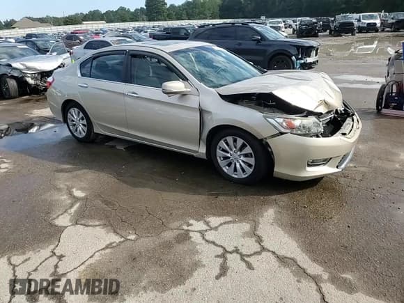 ✅ 2013 Honda Accord EX-L • VIN: 1HGCR2F87DA201648 • Lot: 85710765. Listed on Copart with 83,839 mi. Free auction sales archive from the USA and detailed vehicle history report at DreamBid. Image 13.