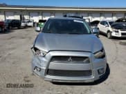 ✅ 2011 Mitsubishi Outlander SE • VIN: JA4AP4AU7BZ012096 • Lot: 89686955. Wystawiony na Copart z przebiegiem 205 868 mil. Bezpłatny archiwum sprzedaży aukcyjnych z USA i szczegółowy raport historii pojazdu na DreamBid. Zdjęcie 5.