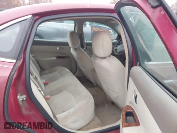 ✅ 2005 Buick LaCrosse CX • VIN: 2G4WC532051289416 • Лот: 43590129. Опубликован ранее на IAAI с пробегом 239 574 миль. Бесплатный доступ к архиву аукционных продаж из США и подробный отчёт об истории автомобиля на DreamBid. Изображение 8.