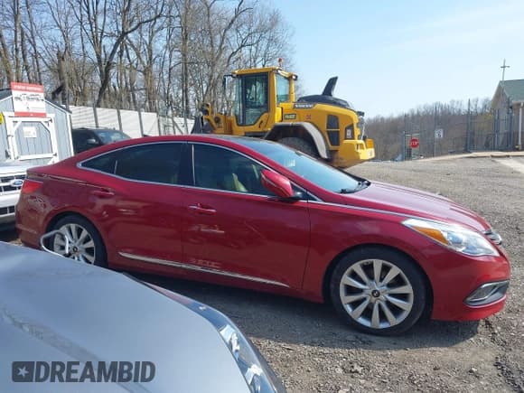 ✅ 2016 Hyundai Azera Limited • VIN: KMHFH4JG5GA524170 • Лот: 42065814. Опубликован ранее на IAAI с пробегом 73 607 миль. Бесплатный доступ к архиву аукционных продаж из США и подробный отчёт об истории автомобиля на DreamBid. Изображение 14.