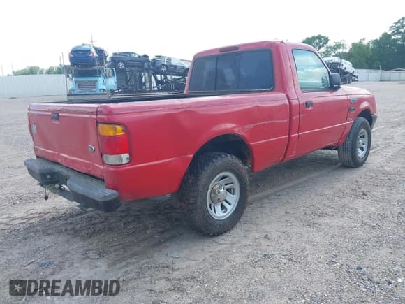 ✅ 1999 Ford Ranger XL • VIN: 1FTYR10V3XPB90632 • Lot: 42129155. Listed on IAAI with 316,641 mi. Free auction sales archive from the USA and detailed vehicle history report at DreamBid. Image 4.