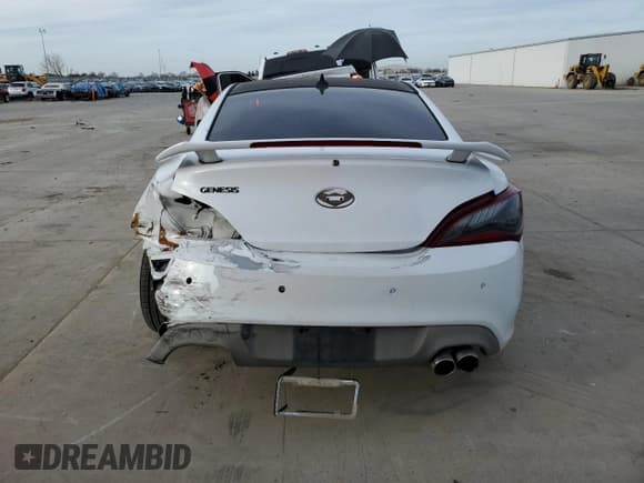 ✅ 2015 Hyundai Genesis Coupe Ultimate • VIN: KMHHU6KJXFU123947 • Lot: 47061265. Wystawiony na Copart z przebiegiem 104 441 mil. Bezpłatny archiwum sprzedaży aukcyjnych z USA i szczegółowy raport historii pojazdu na DreamBid. Zdjęcie 6.