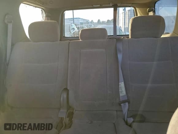 ✅ 2004 Toyota Sequoia SR5 • VIN: 5TDZT34A34S207827 • Лот: 94361485. Опубликован ранее на Copart с пробегом 188 199 миль. Бесплатный доступ к архиву аукционных продаж из США и подробный отчёт об истории автомобиля на DreamBid. Изображение 10.