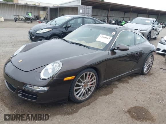 ✅ 2008 Porsche 911 4S • VIN: WP0BB29918S755397 • Лот: 42405817. Опубликован ранее на IAAI с пробегом 70 484 миль. Бесплатный доступ к архиву аукционных продаж из США и подробный отчёт об истории автомобиля на DreamBid. Изображение 18.