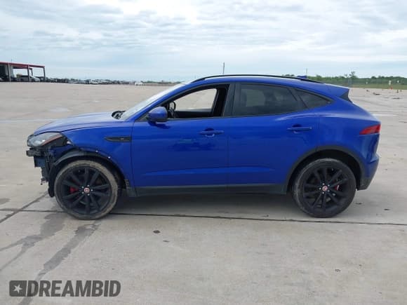 ✅ 2018 Jaguar E-Pace SE • VIN: SADFP2FX4J1Z13222 • Lot: 42430114. Listed on IAAI with 73,557 mi. Free auction sales archive from the USA and detailed vehicle history report at DreamBid. Image 14.