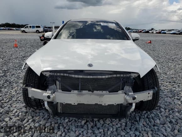 ✅ 2019 Mercedes-Benz C 300 • VIN: WDDWJ8DB0KF834311 • Lot: 85108115. Wystawiony na Copart z przebiegiem 62 075 mil. Bezpłatny archiwum sprzedaży aukcyjnych z USA i szczegółowy raport historii pojazdu na DreamBid. Zdjęcie 5.