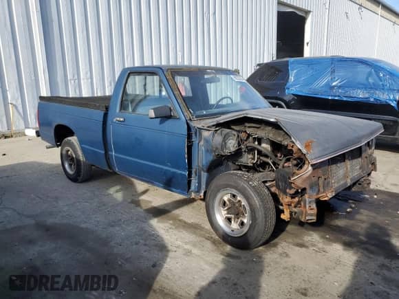 1990 Chevrolet S-10 с VIN 1GCCS14E0L2115726, выставлен на аукционе Copart как лот 68232264 с пробегом 429 551 миль миль и Списание • Salvage title. История ставок и продаж доступна на DreamBid. Изображение 4.