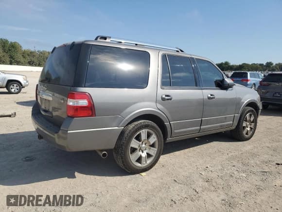 ✅ 2010 Ford Expedition Limited • VIN: 1FMJU2A5XAEB68159 • Lot: 85534125. Wystawiony na Copart z przebiegiem 239 328 mil. Bezpłatny archiwum sprzedaży aukcyjnych z USA i szczegółowy raport historii pojazdu na DreamBid. Zdjęcie 3.
